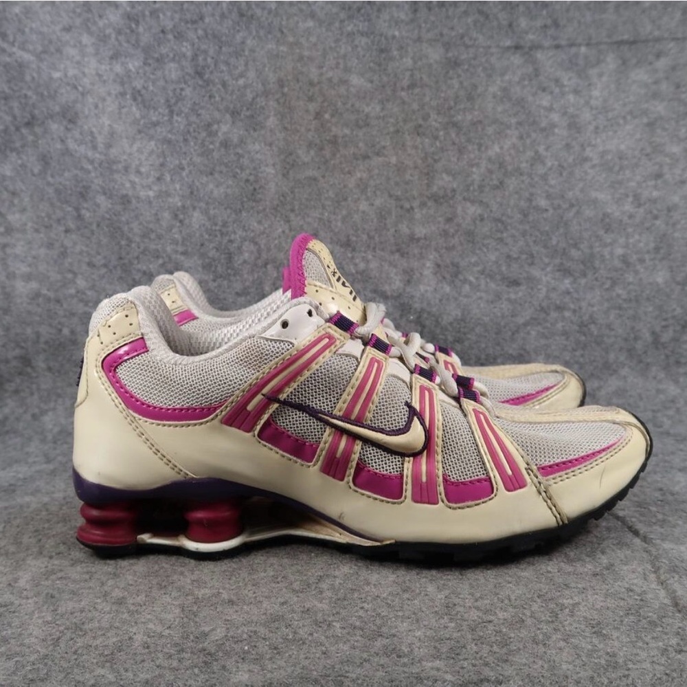Nike Shoes Womens 8.5 Shox Sneaker Athletic Trainer Active Workout Gym Sport Y2k